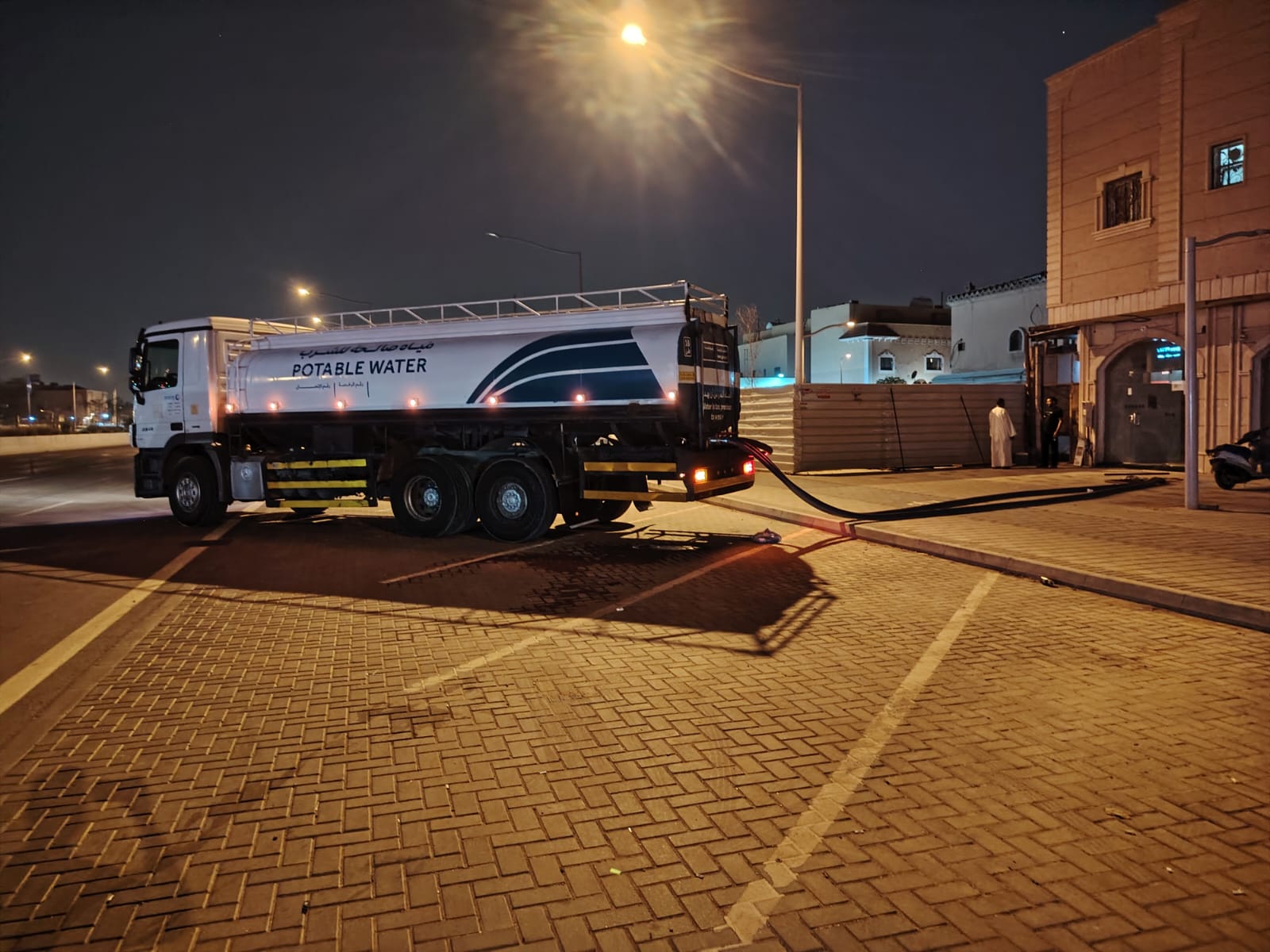 وايت مياه محلاة بالرياض